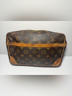 VINTAGE Louis Vuitton Monogram Canvas Clutch in Brown and Tan